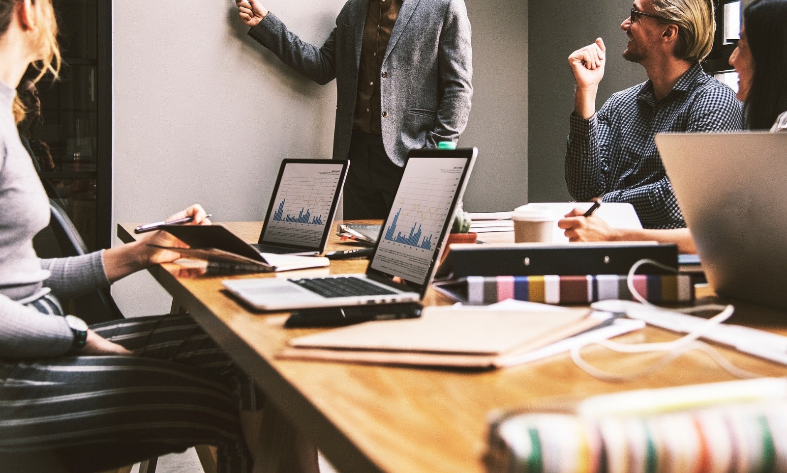 modern and responsive website design services for business